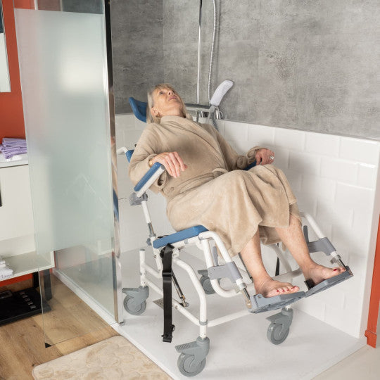 Silla de baño y aseo con ruedas - Inclinable - ASTON TILT