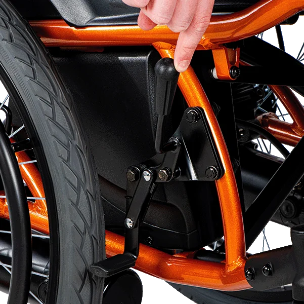 Cadeira de Rodas Elétrica - Dobrável e AutoPropulsora - Martinika Impulse