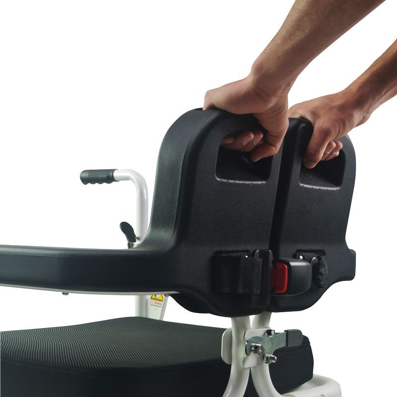 Cadeira de Transferência MOOVY ELÉTRICA - Banho e Sanitário