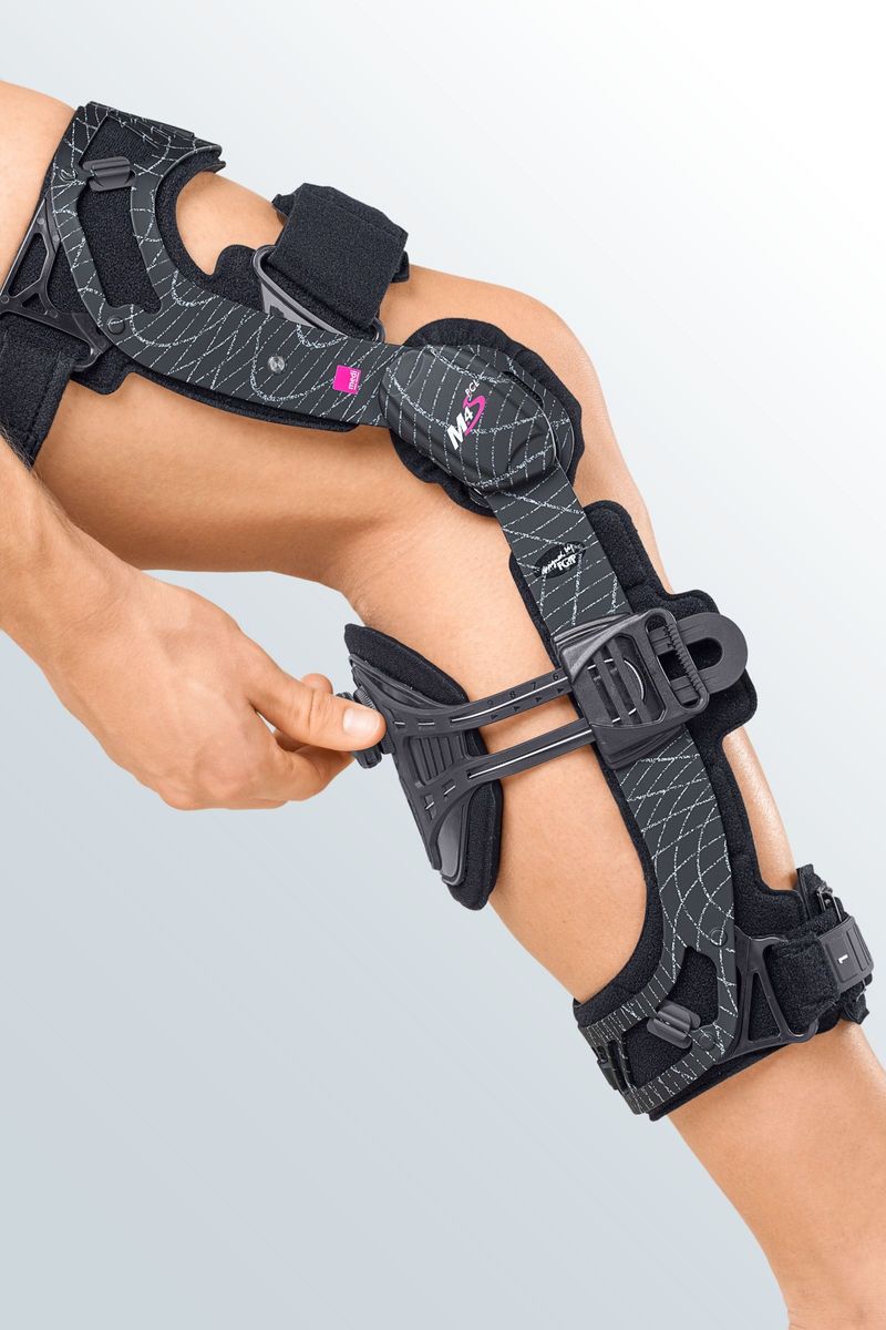 M.4® s PCL Dynamic - Joelheira rígida para ligamento cruzado posterior